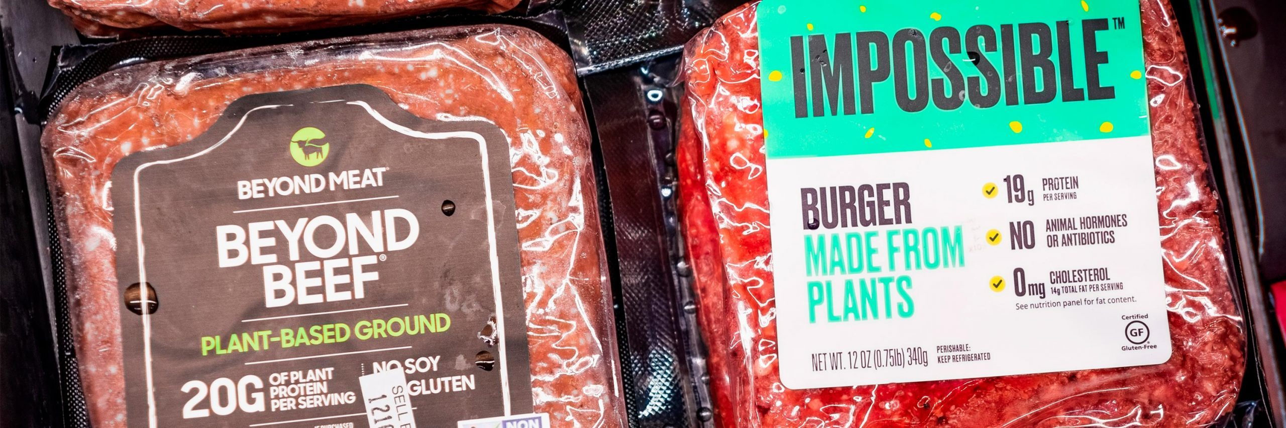 Este mercado en pleno auge atrae a los consumidores que ya no tienen que renunciar a sus platos favoritos para ayudar a los animales y proteger al planeta. Carne hecha a base de plantas