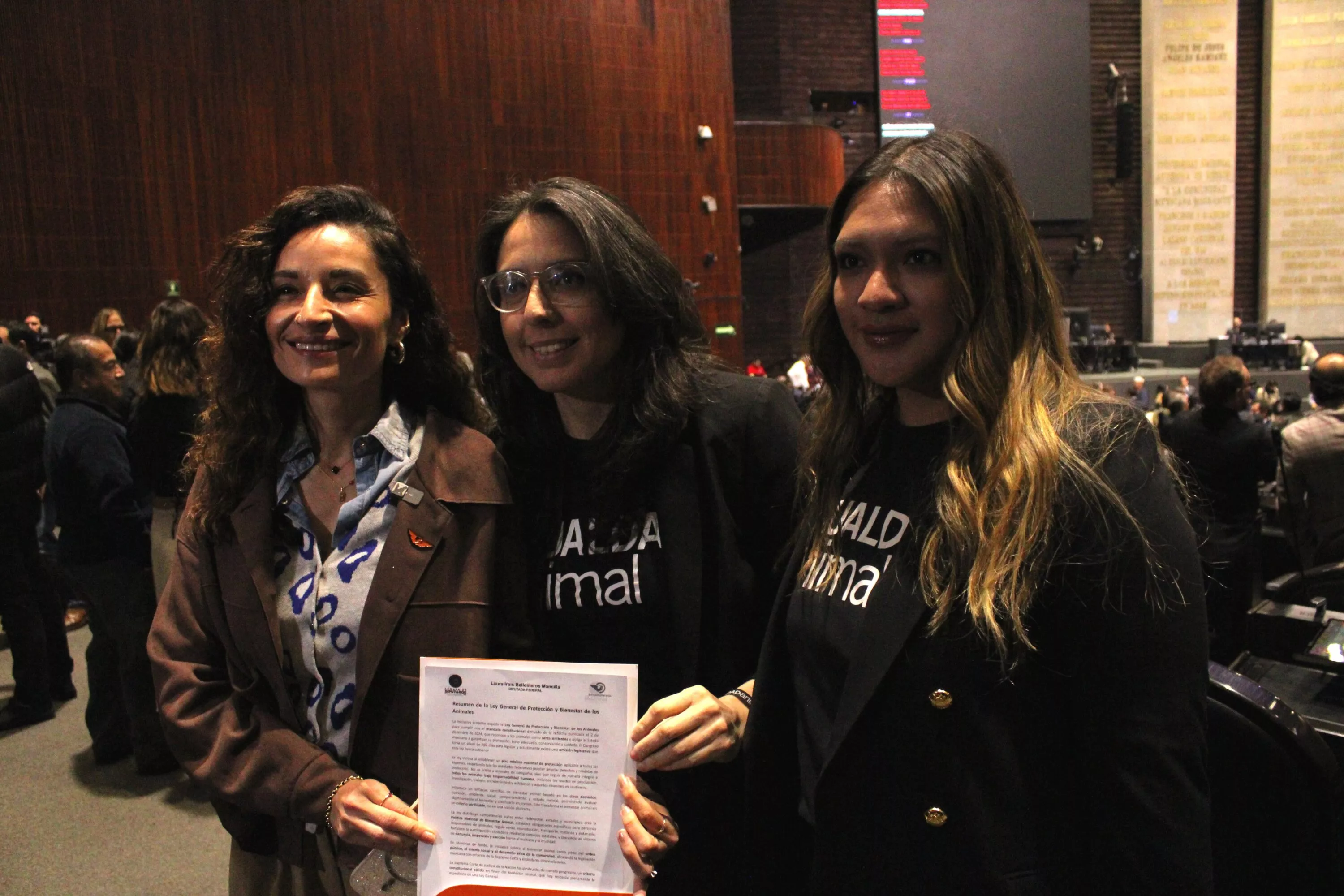 Presentan iniciativa para la Ley General de Protección Animal en Cámara de Diputados 7